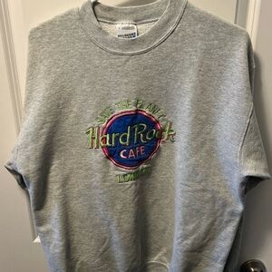 Hard Rock Cafe Gray Crew Neck SweatShirt